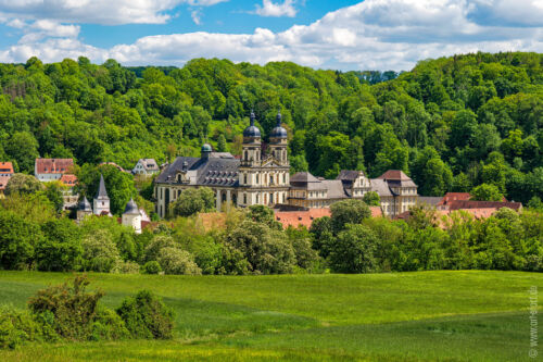 ArteFACT Grafik | Fotografie | Training
Simone V. Weis-Heigold
Fliederstraße 12
D-74653 Künzelsau-Gaisbach
Fon: (0 79 40) 5 34 68
Mail: simone@art-efact.de
Web: www.art-efact.de
